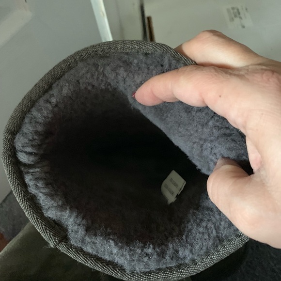 Woman’s boots size 9. Gray - Picture 7 of 7